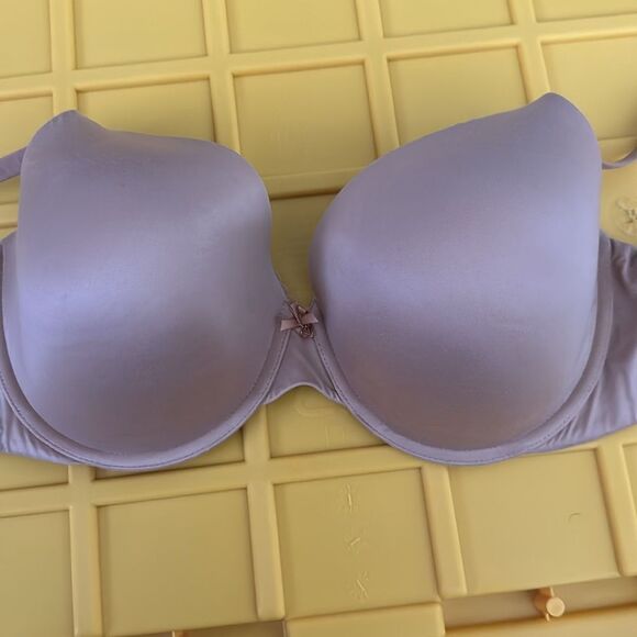 Victorias Secret | BODY BY VICTORIA Lightly Lined Full-Coverage Bra | 38DD - Picture 5 of 9